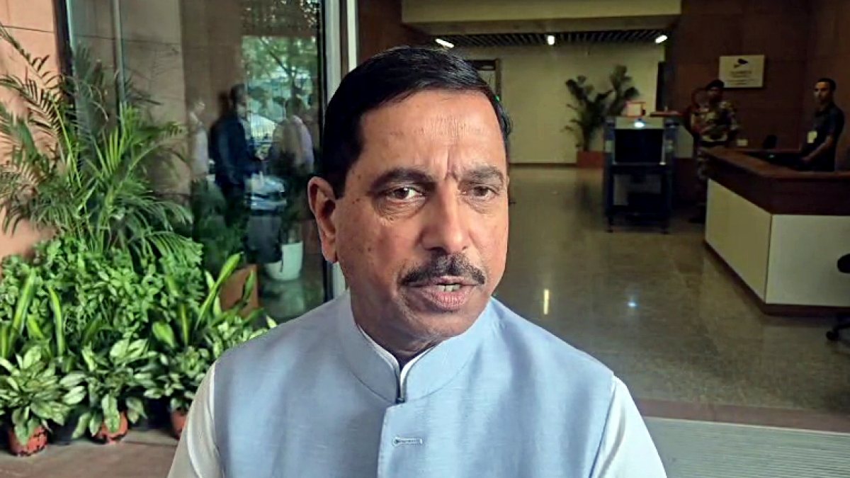 Joshi takes additional charge of education ministry