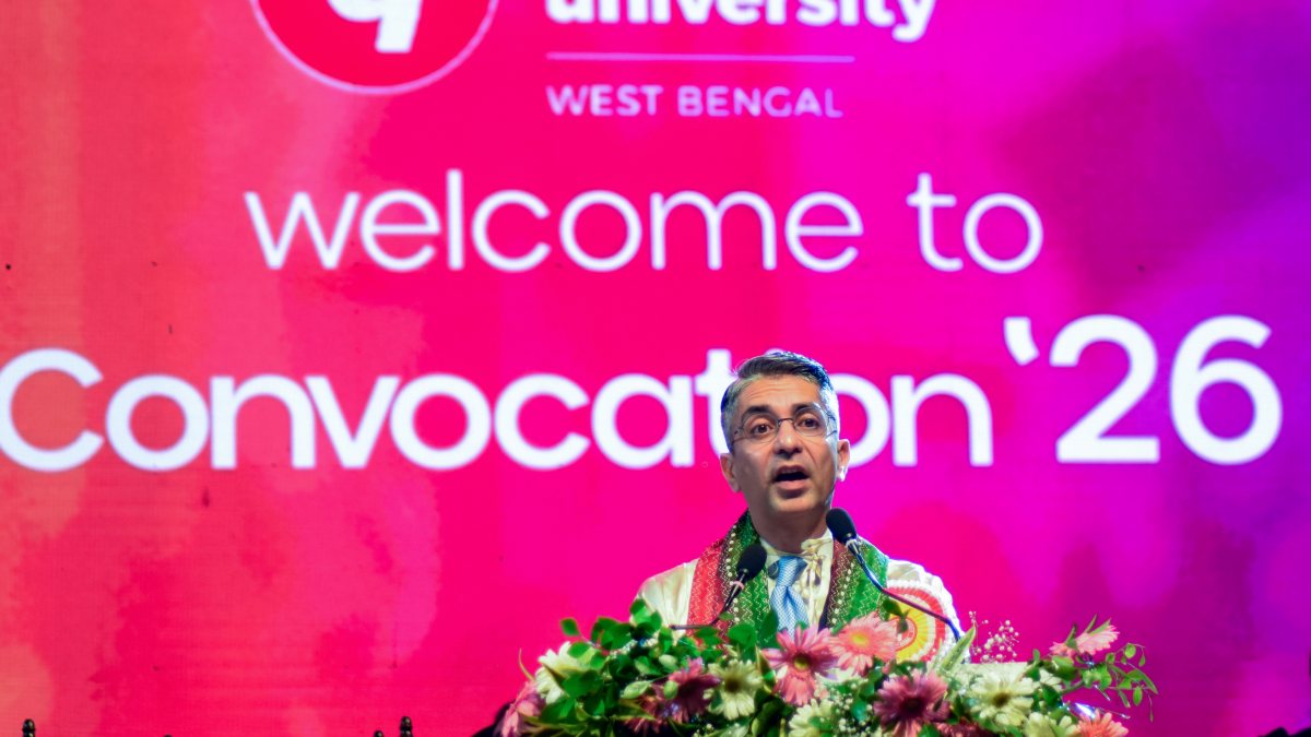 Abhinav Bindra addresses convocation at Techno India University