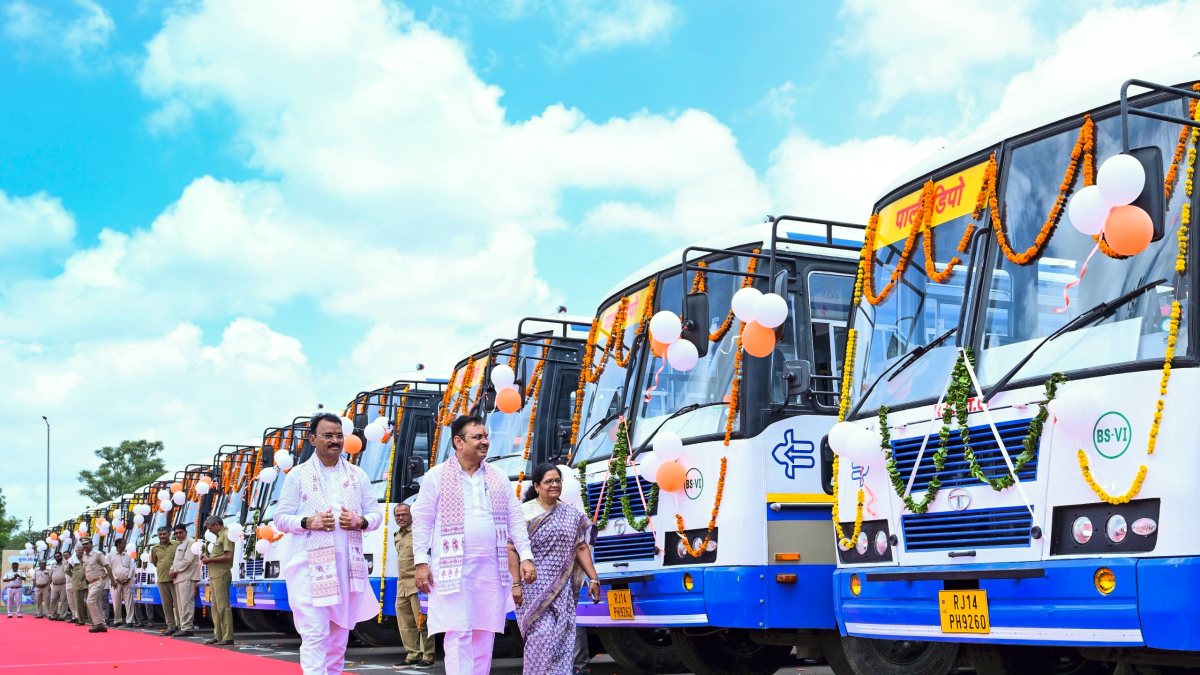 Rajasthan CM flags off 144 new RSRTC buses in Jaipur