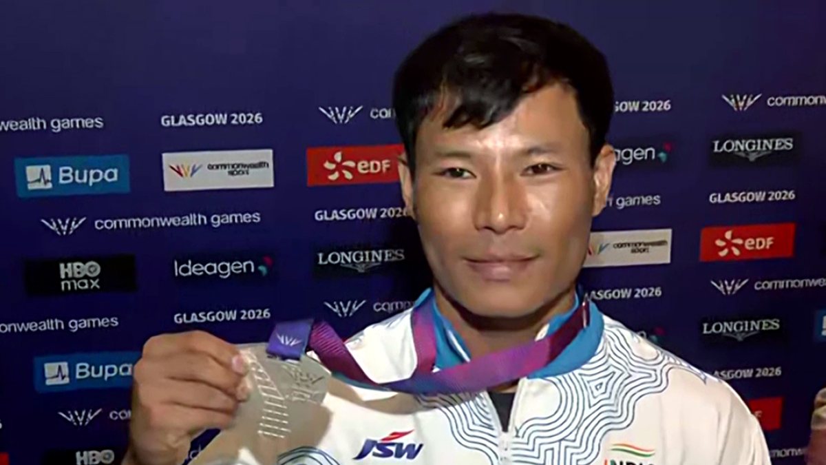 Rishikanta Singh shows Commonwealth Games silver medal in Glasgow