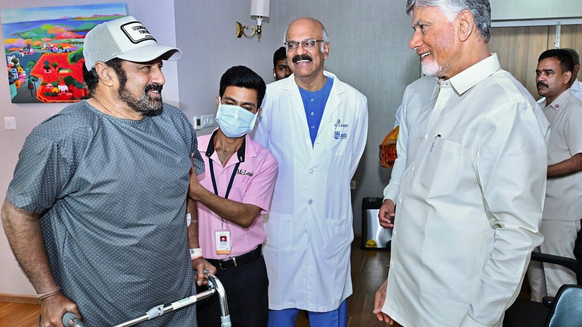 Chandrababu Naidu visits Balakrishna at AIG Hospital