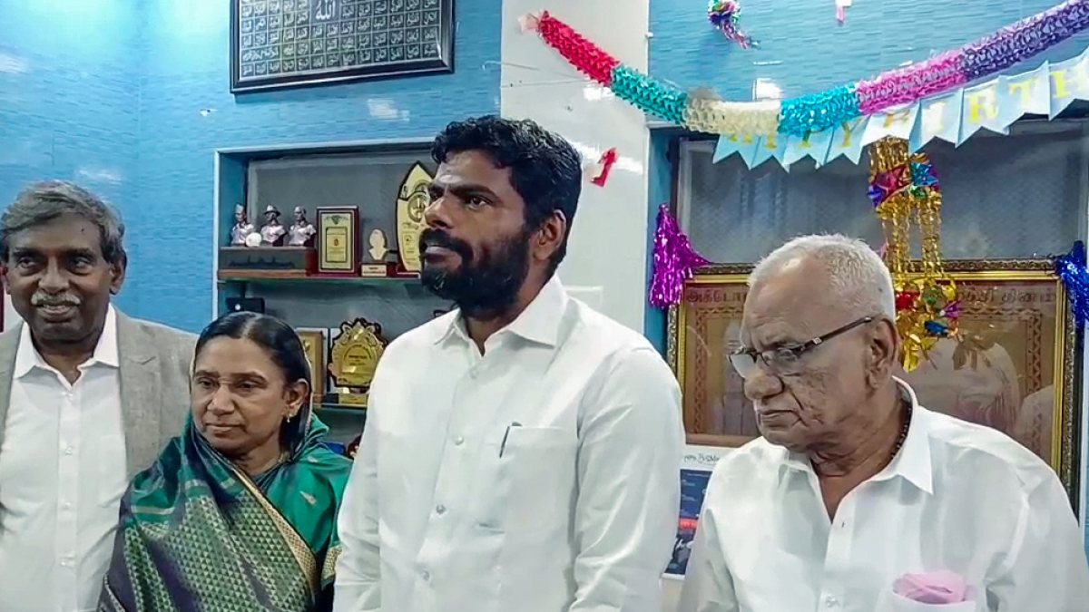 K Annamalai meets APJ Abdul Kalam's family on his death anniversary