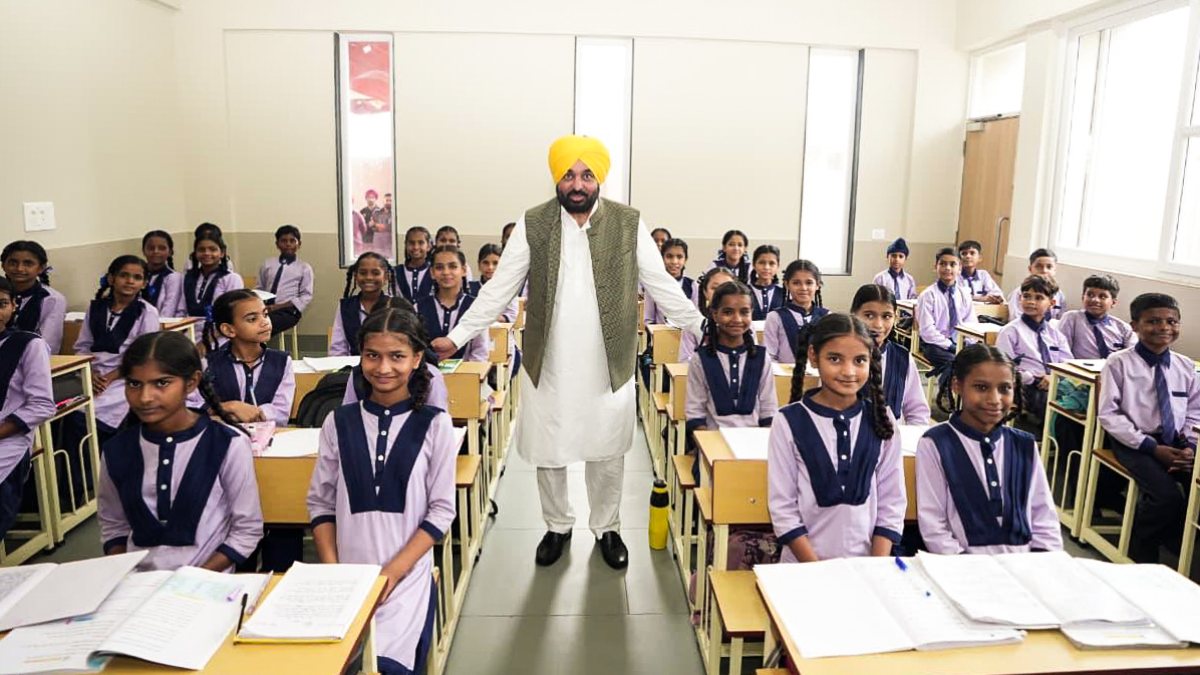 Punjab CM Mann inaugurates new block at Ludhiana school