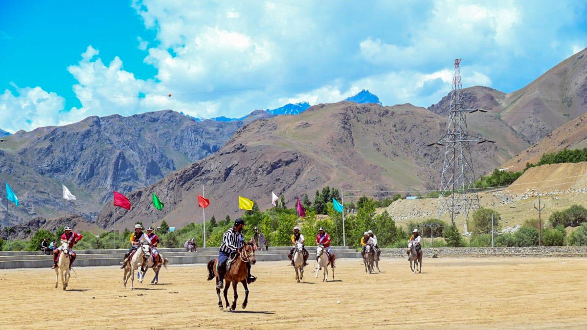 Horse polo players compete in LG Polo Cup 2026 finale in Drass