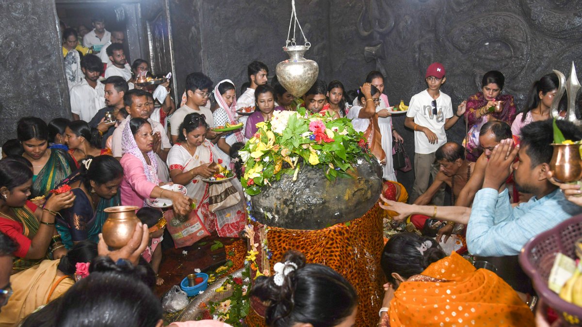 Devotees perform Jal-Abhishek at Mahabhairab Temple in Tezpur