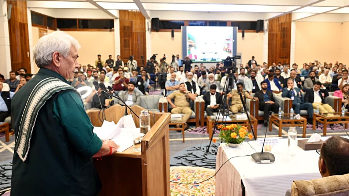 Jammu and Kashmir LG Manoj Sinha addresses Ethical Tourism Conclave in Srinagar