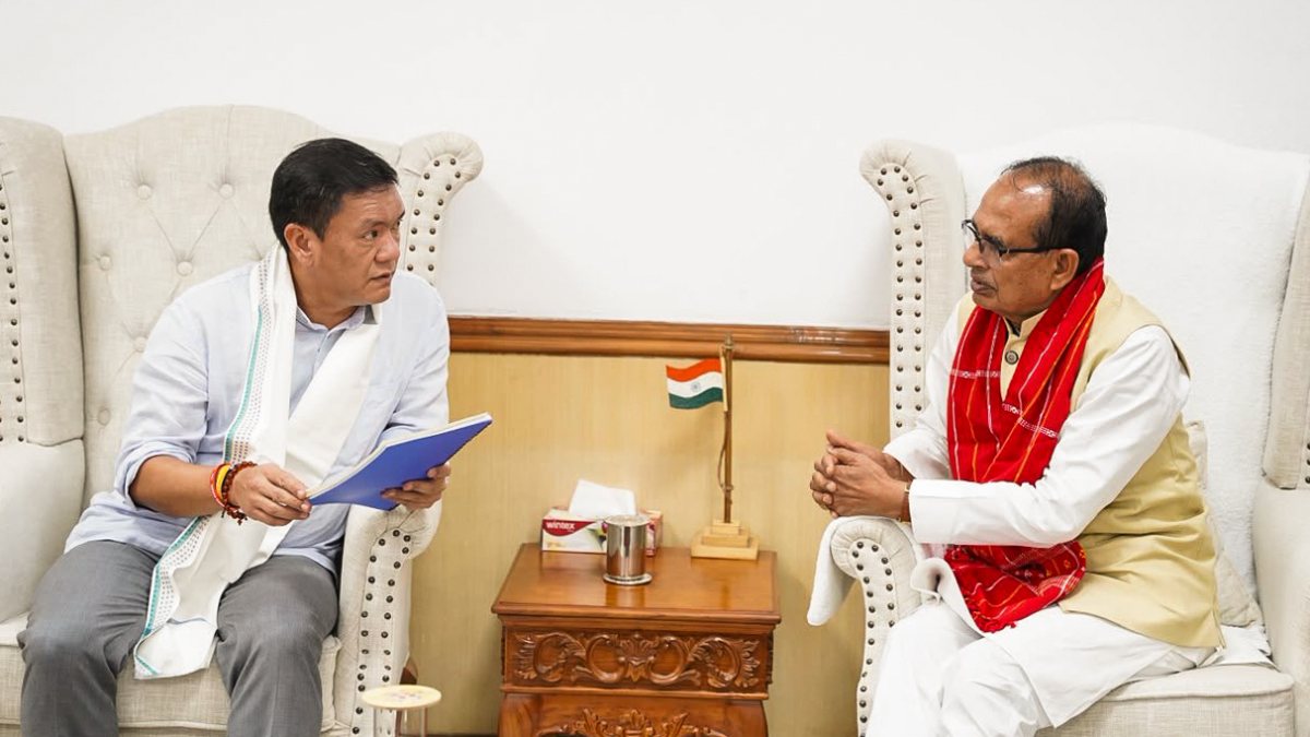 Arunachal CM Pema Khandu meets Union Minister Shivraj Singh Chouhan