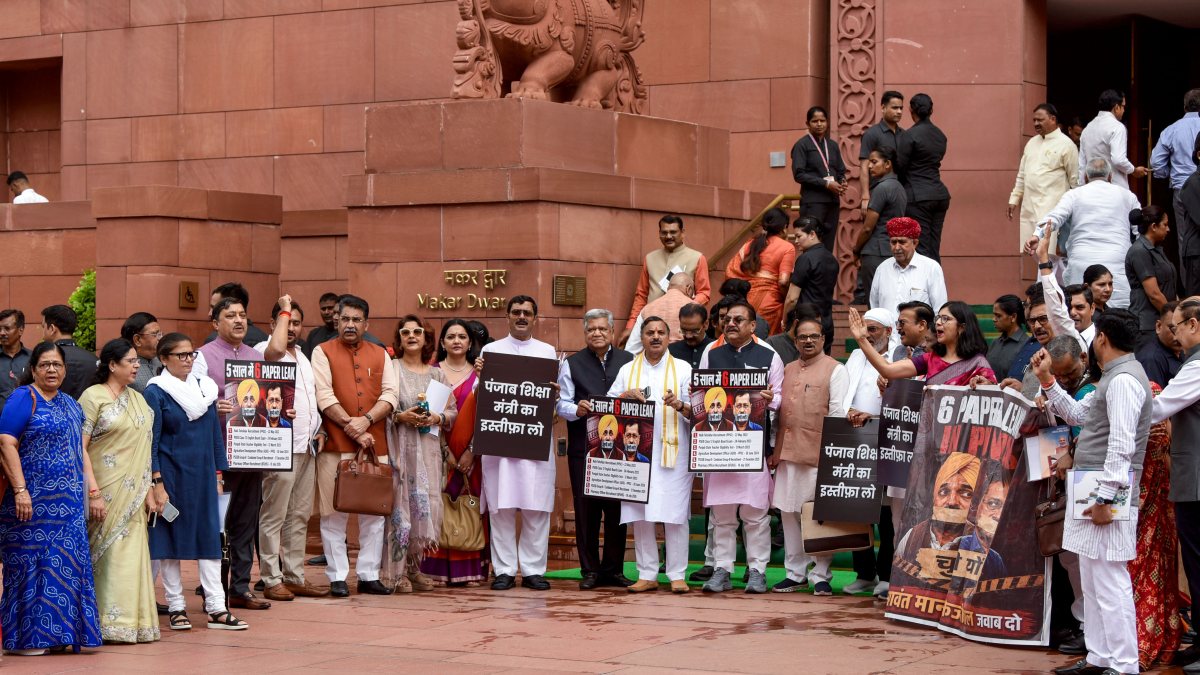 BJP MPs protest outside Parliament over Punjab paper leak