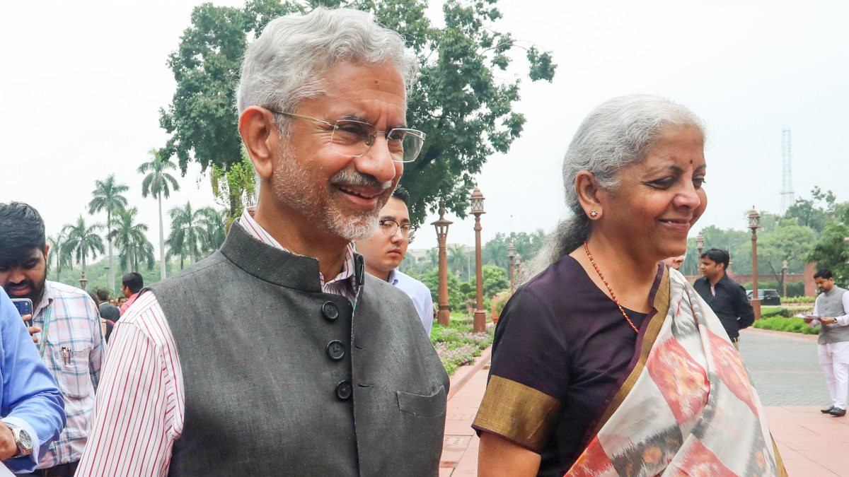 Jaishankar and Sitharaman leave NDA parliamentary meeting