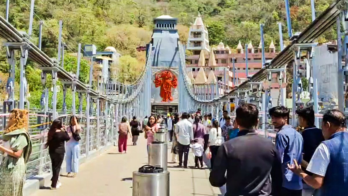 Tourists visit new glass bridge in Rishikesh
