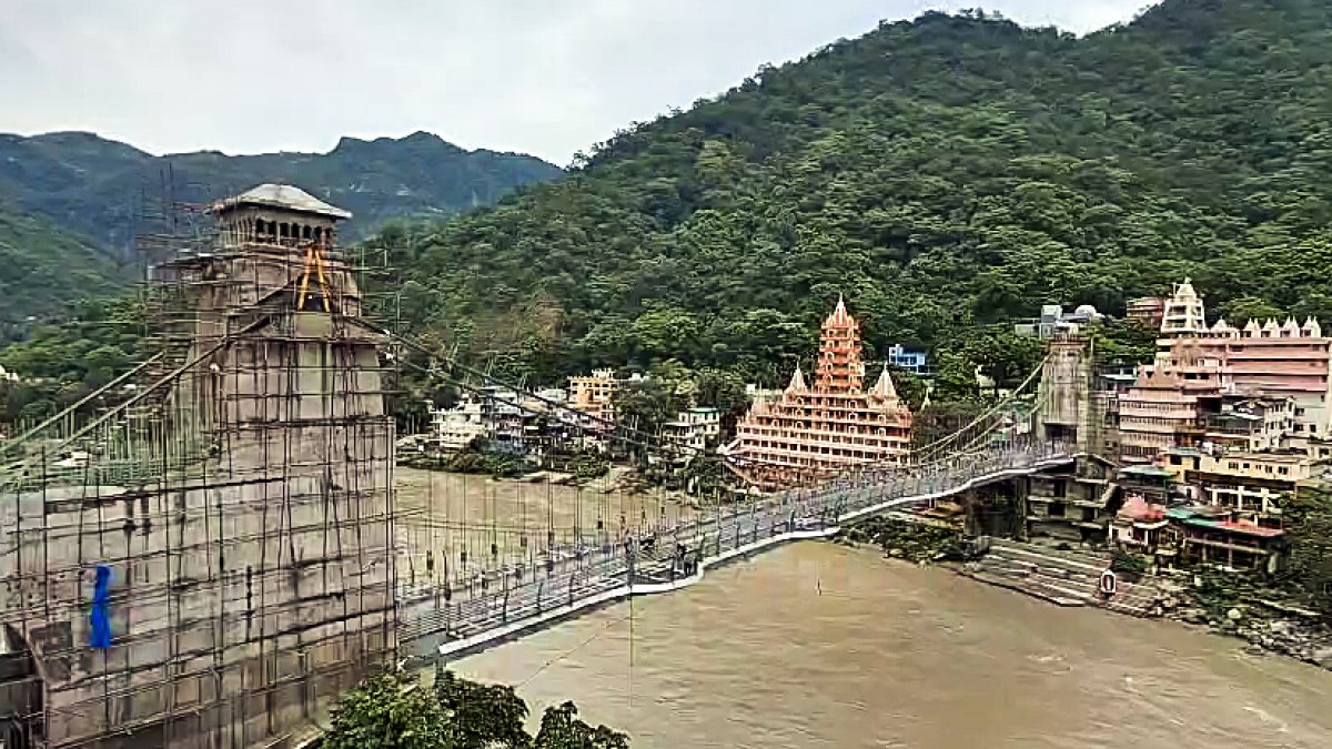 Rishikesh's new glass bridge Bajrang Setu opens with user fee plan