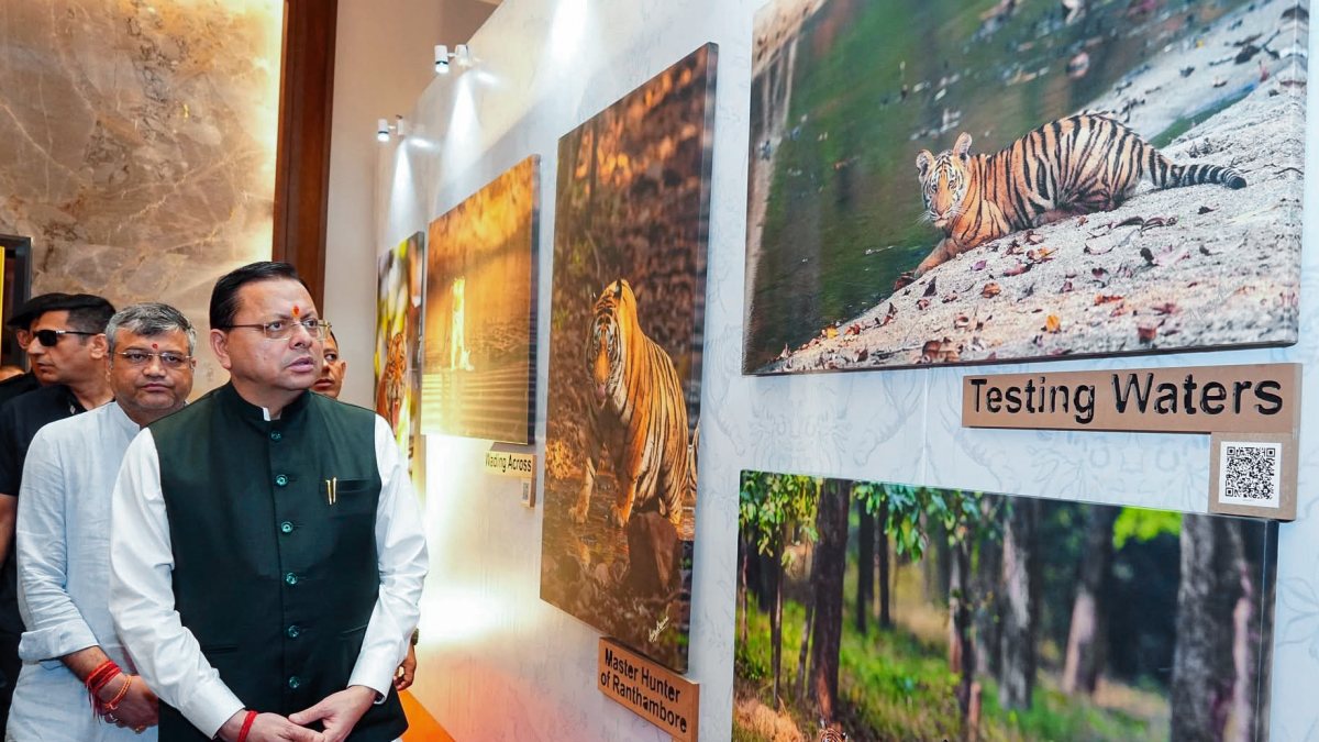 Uttarakhand CM views tiger conservation photo exhibition