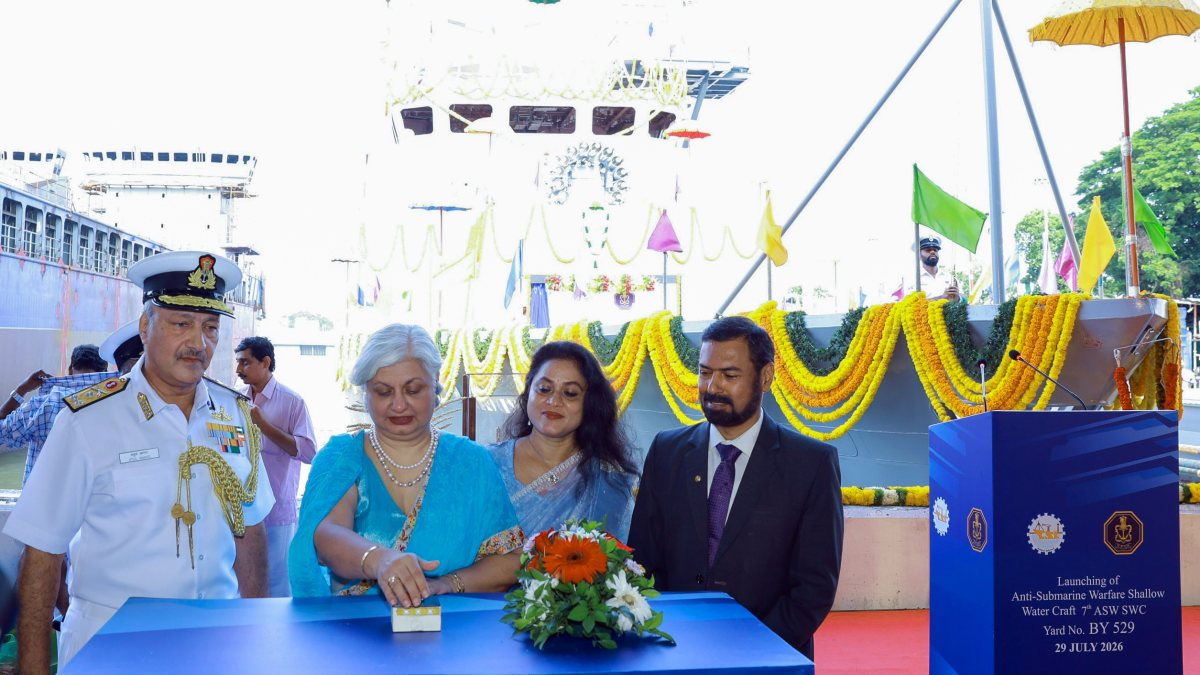 Vice Admiral Atul Anand launches INS Machilipatnam in Kochi