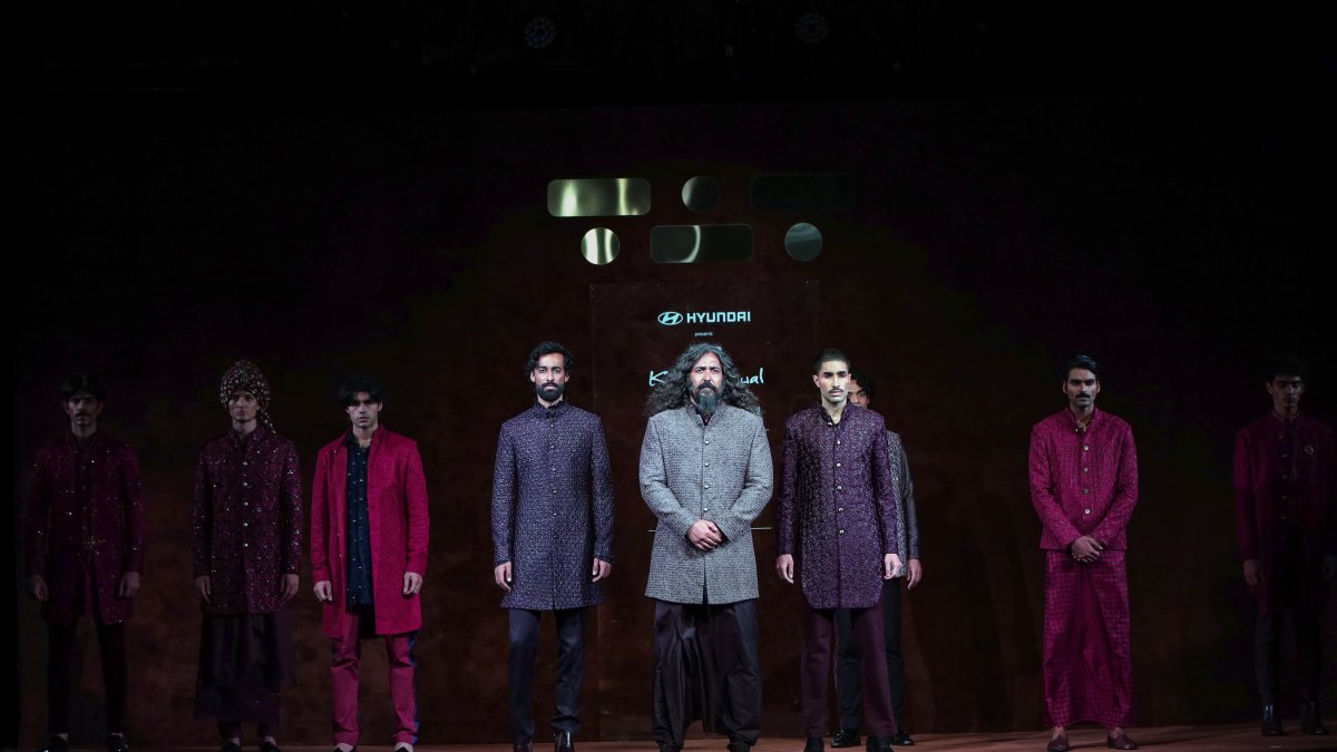 Models showcase Arpita Mehta's collection at India Couture Week