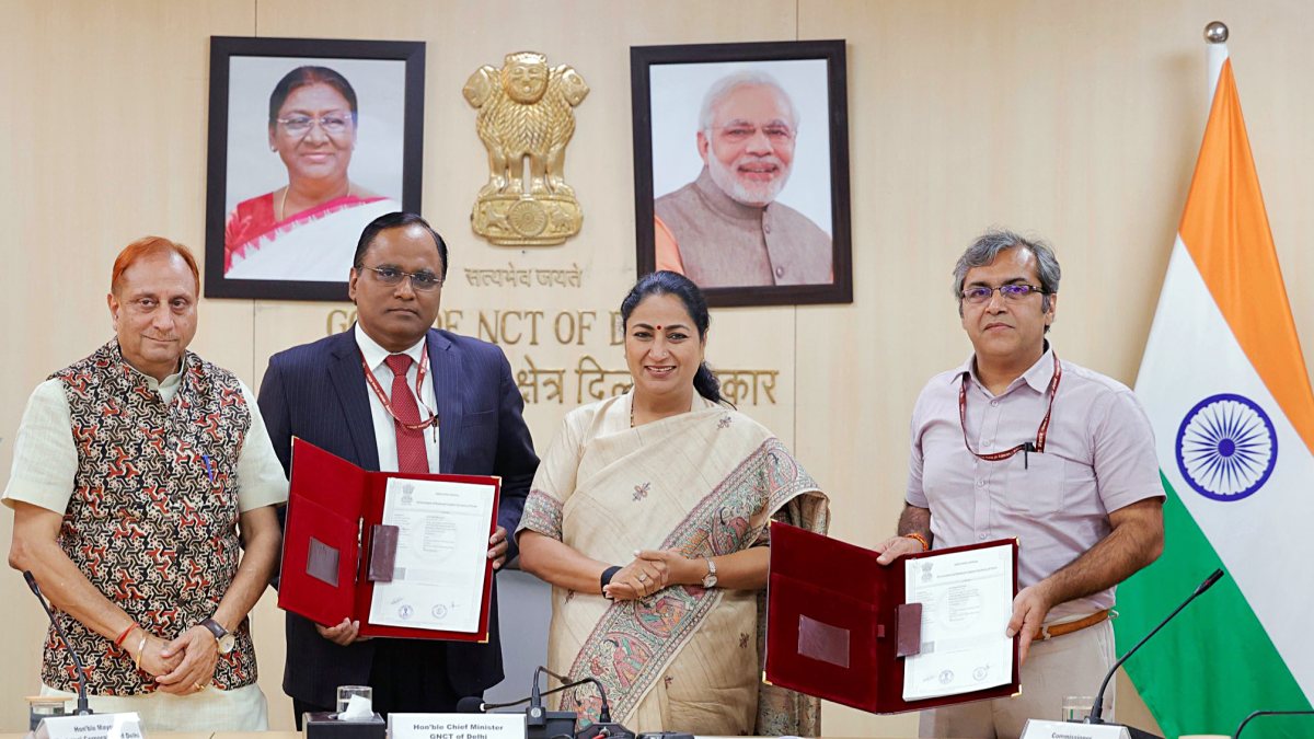 Delhi CM Rekha Gupta witnesses MoU for biogas plants