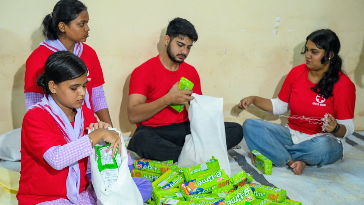Red Cross volunteers pack flood relief in Bhubaneswar