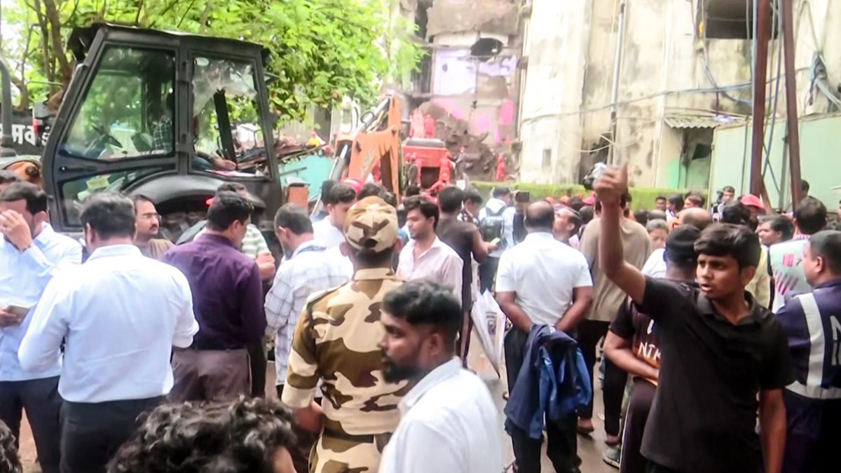 Rescue ops continue at Thane building collapse site
