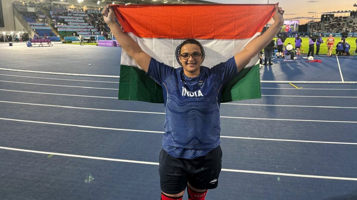 Modi congratulates Seema on CWG discus bronze