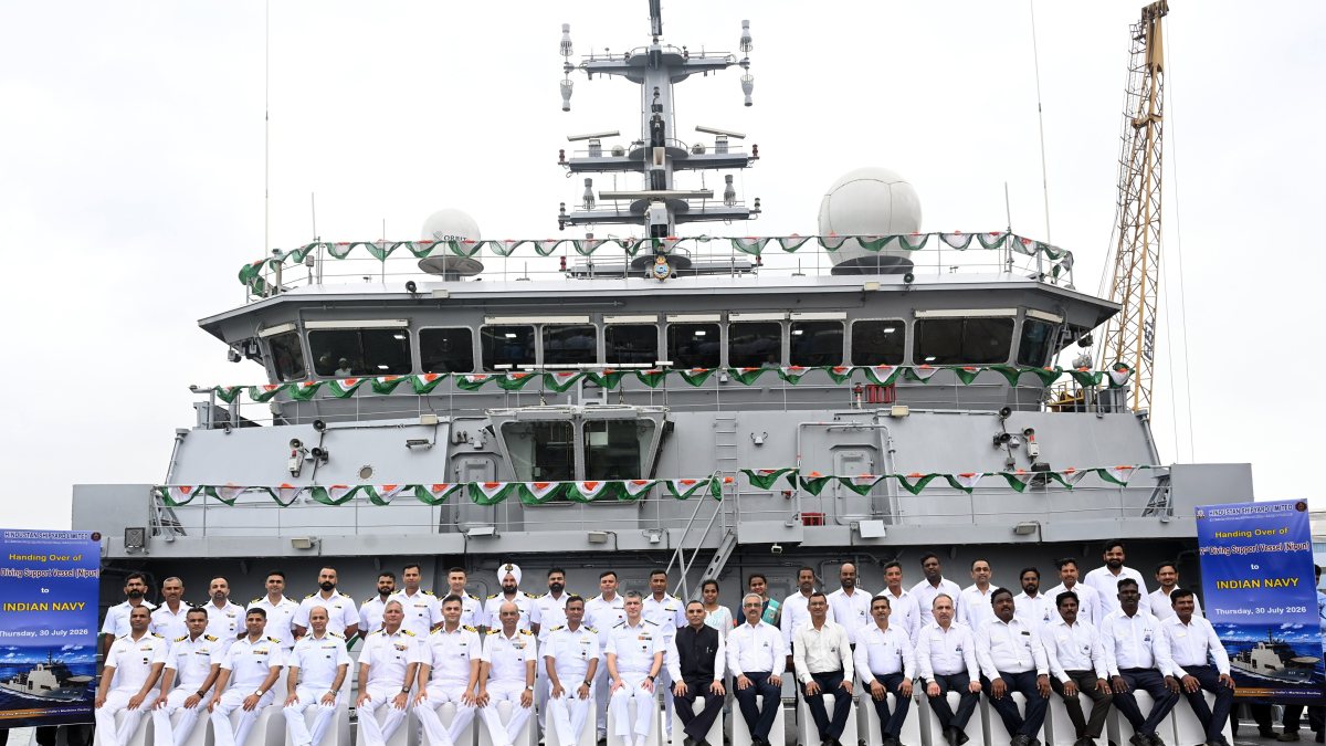 Indian Navy receives second diving support vessel Nipun