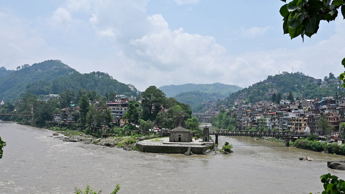 Beas River swells as water released from Mandi dams
