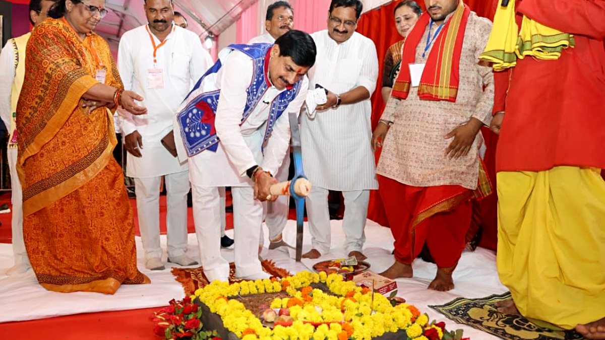 MP CM Yadav launches development projects in Jhabua
