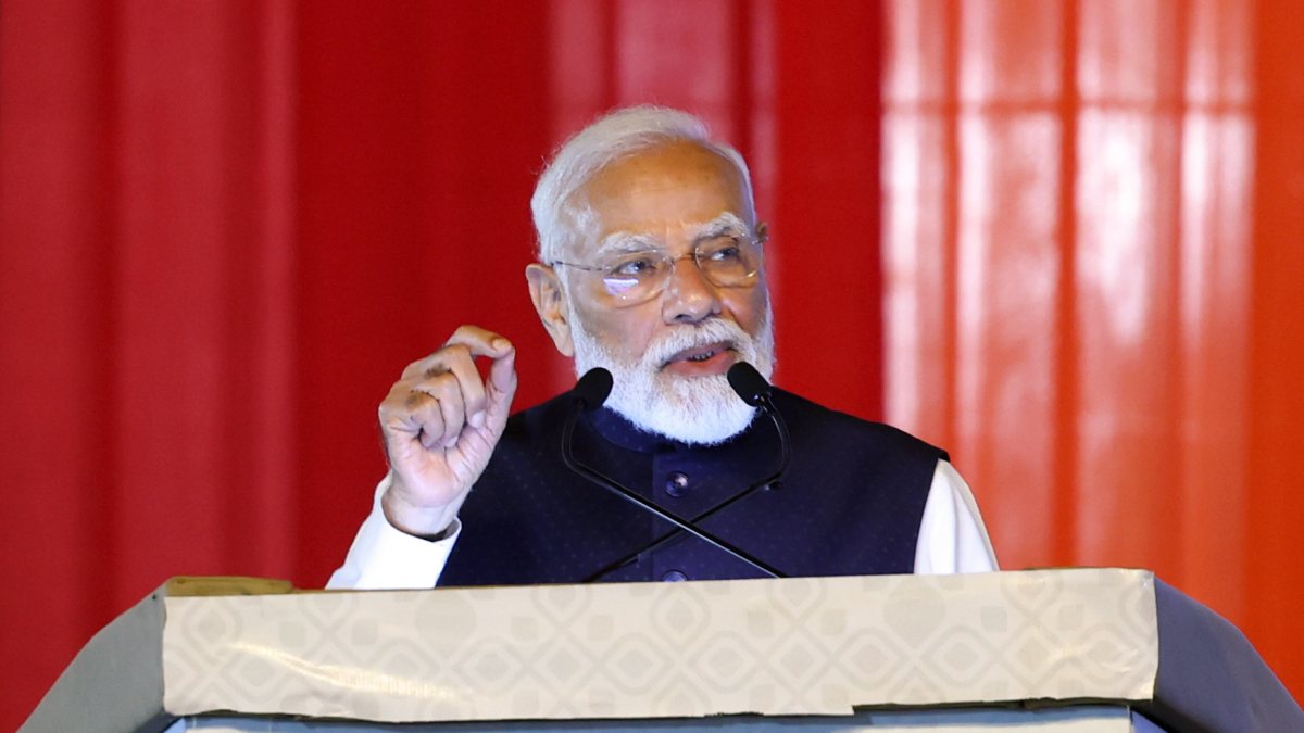 PM Modi addresses public meeting in Vizianagaram