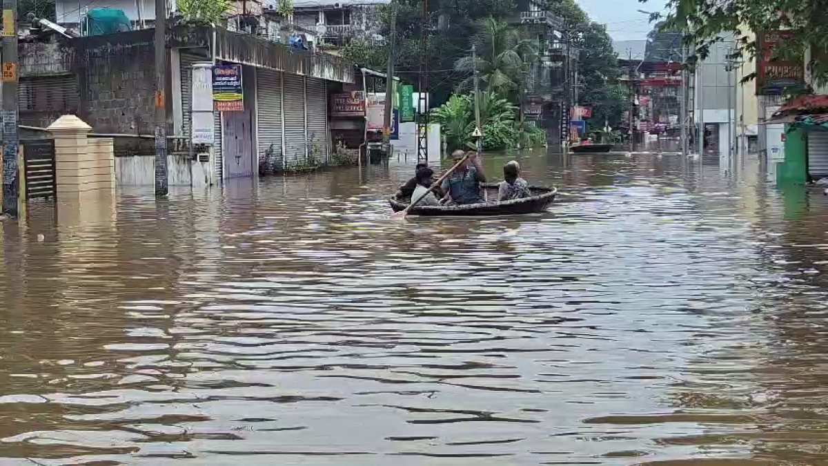 Kerala deploys extra boats for flood rescue in Pathanamthitta