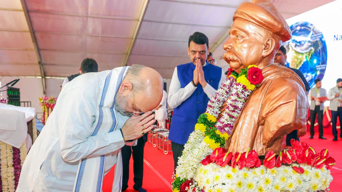 Amit Shah pays tribute to Lokmanya Tilak in Pune