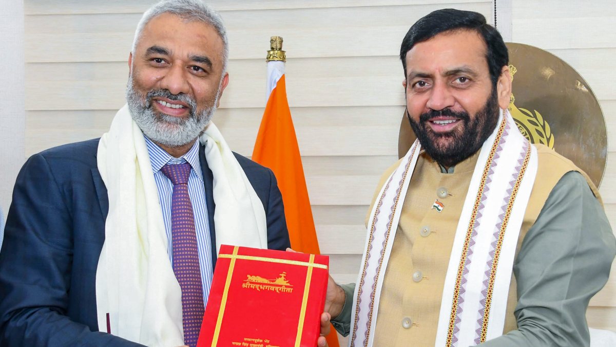 Haryana CM meets GEDU Global Education CEO in Gurugram