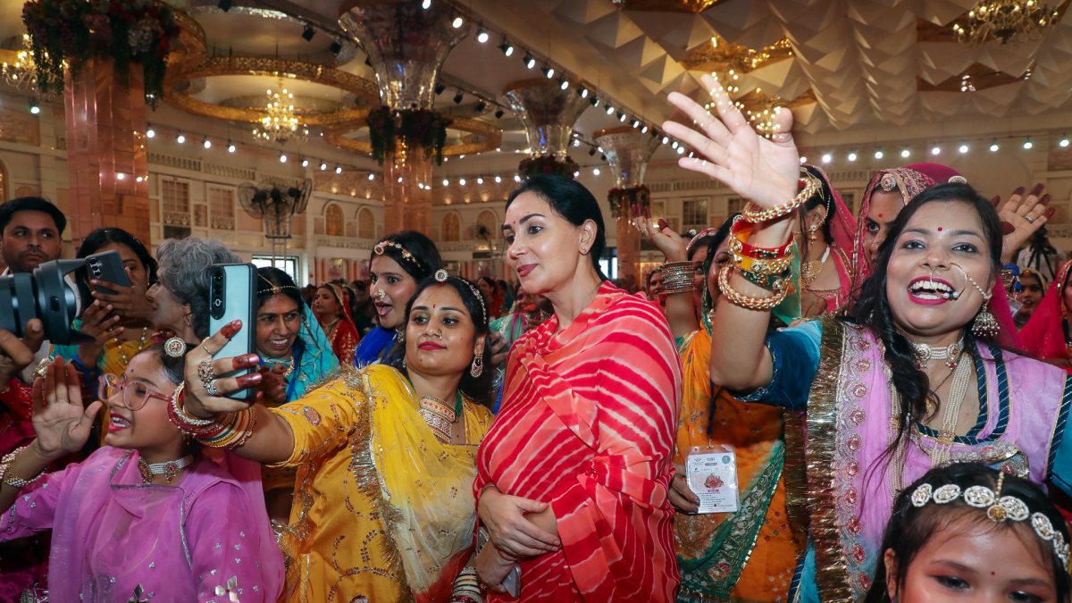 Rajasthan Deputy CM joins Ghoomar 2026 event in Jaipur