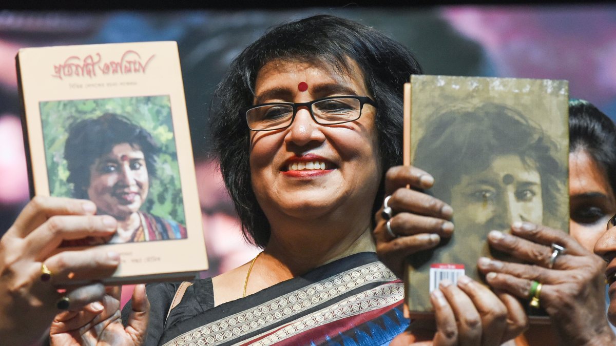 Taslima Nasrin honoured at Kolkata felicitation after 19-year exile