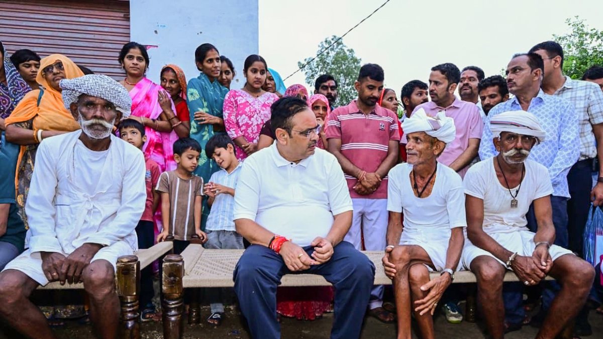 Rajasthan CM Bhajanlal Sharma meets elders during Udaipur morning walk