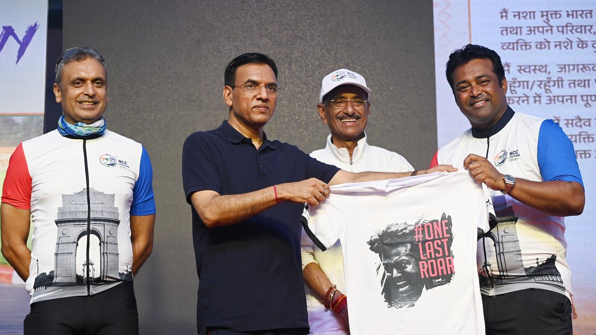 NCC Cyclothon 2026 flagged off at Major Dhyan Chand Stadium
