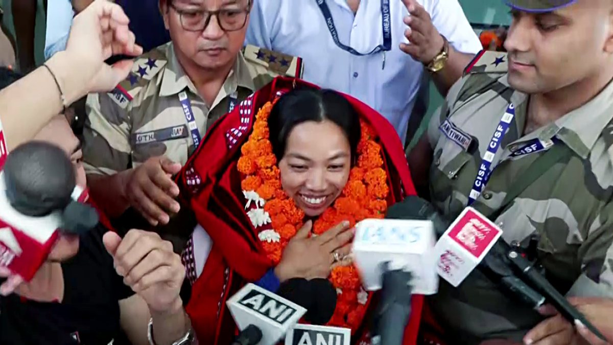 Mirabai Chanu returns home with Commonwealth Games gold