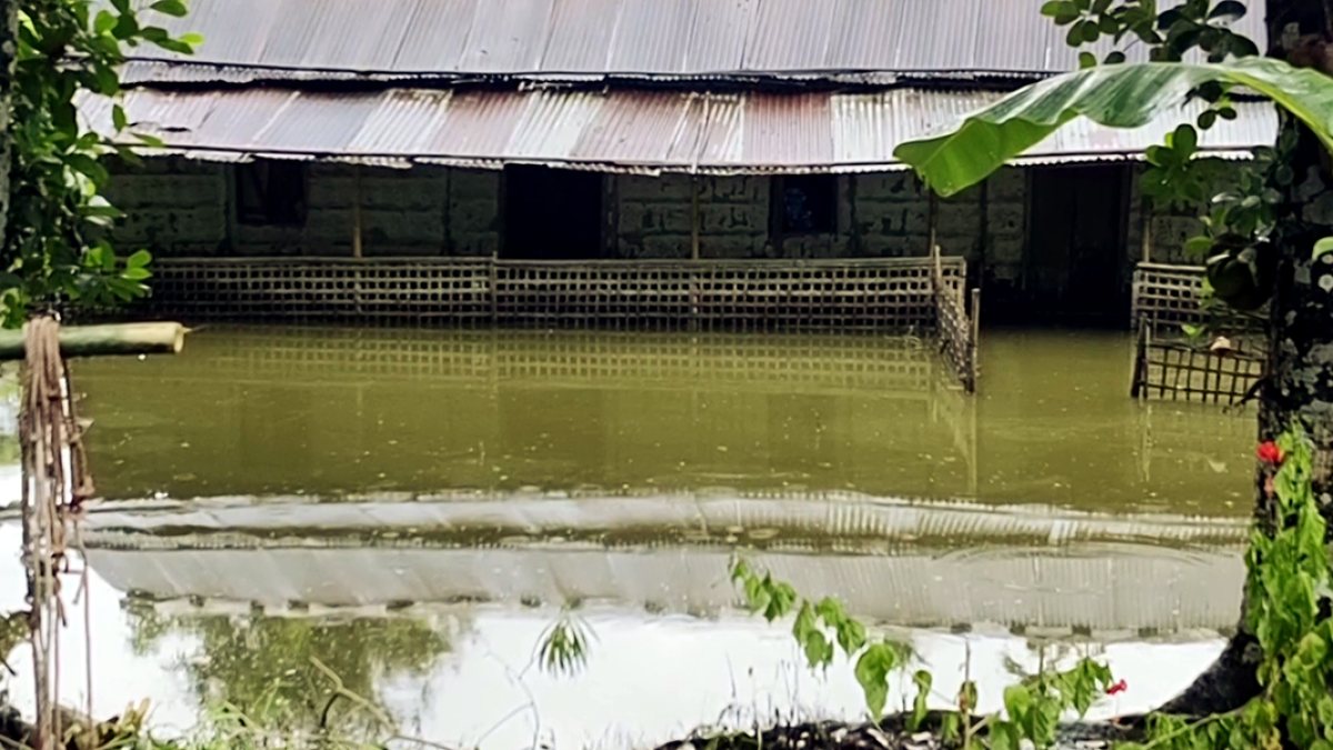 Assam floods inundate houses in Sivasagar