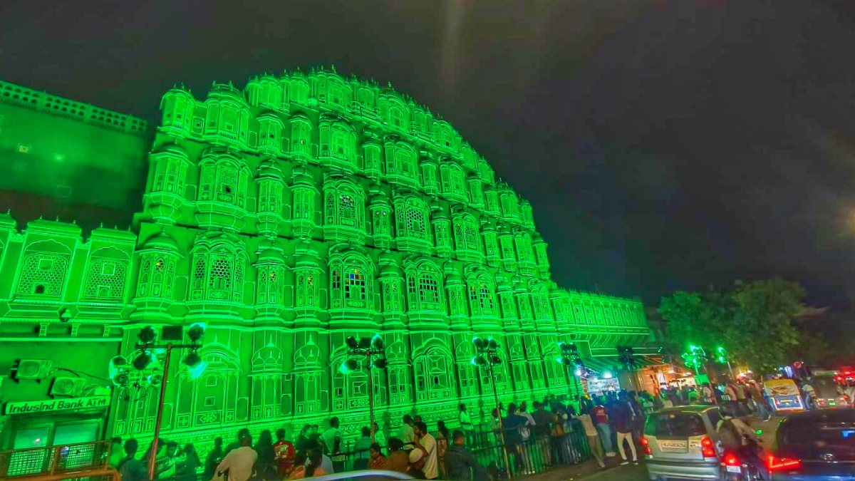 Jaipur's Hawa Mahal glows green for organ donation awareness