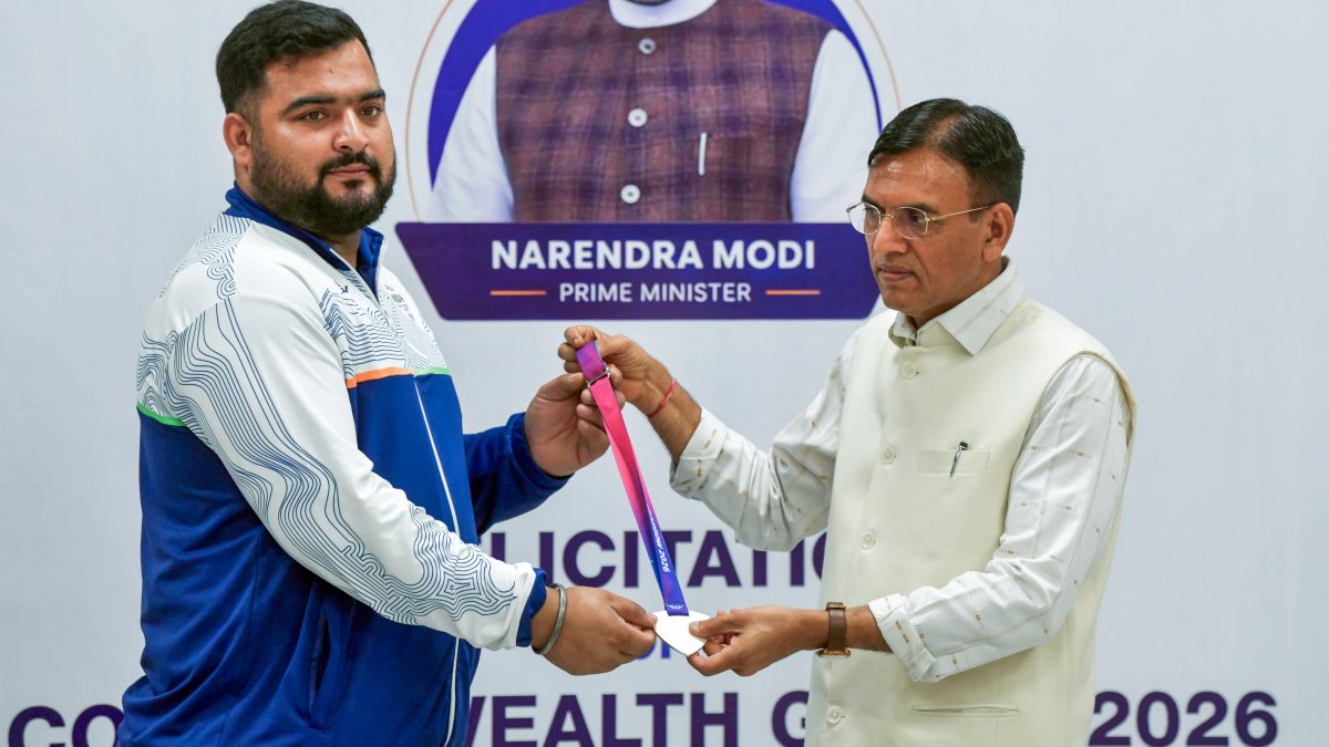 Mansukh Mandaviya felicitates CWG 2026 silver medallist Lovepreet Singh