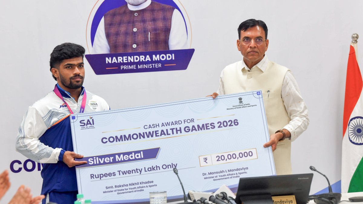Mansukh Mandaviya felicitates CWG 2026 silver medalist Raja Muthupandi