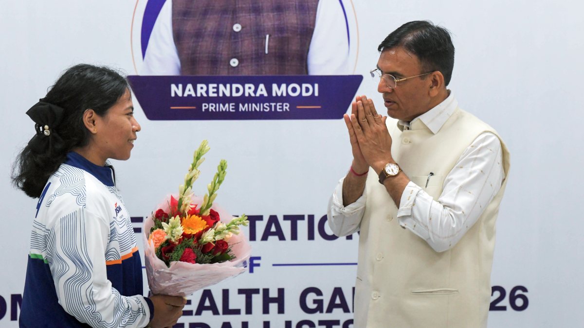 Mandaviya honours weightlifters for Commonwealth Games success