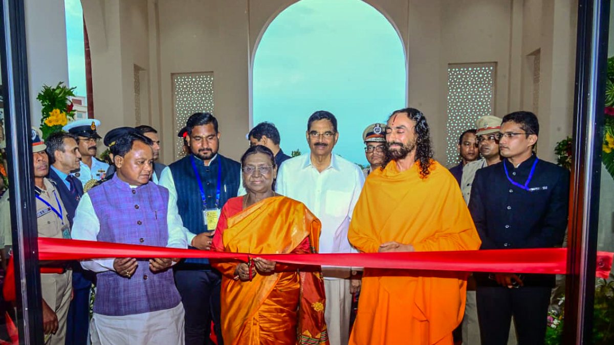 President Murmu inaugurates Jagadguru Kripalu University in Cuttack
