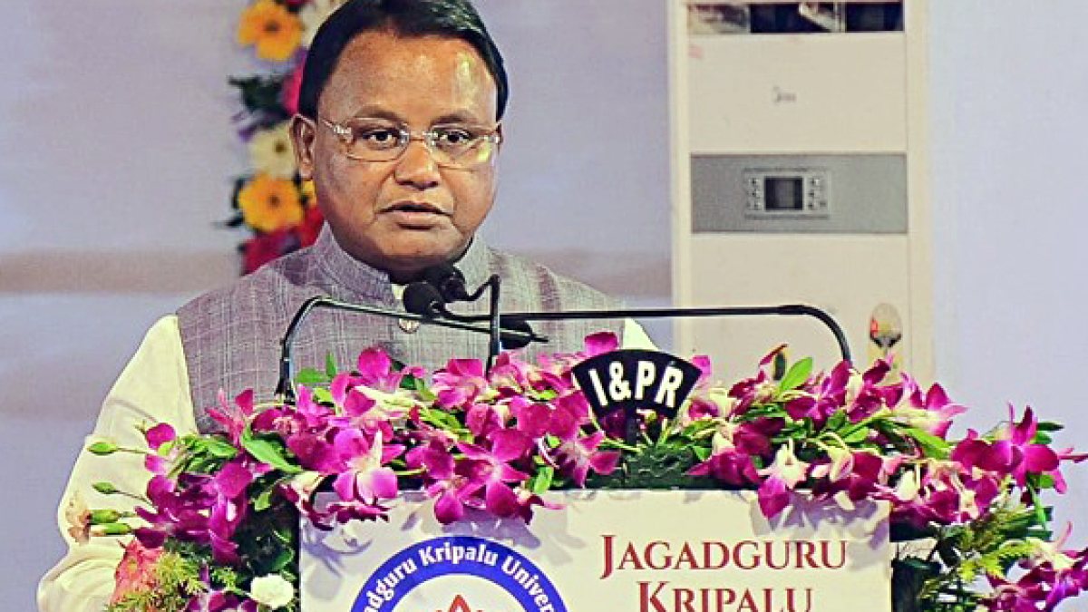 Odisha CM inaugurates Jagadguru Kripalu University in Cuttack