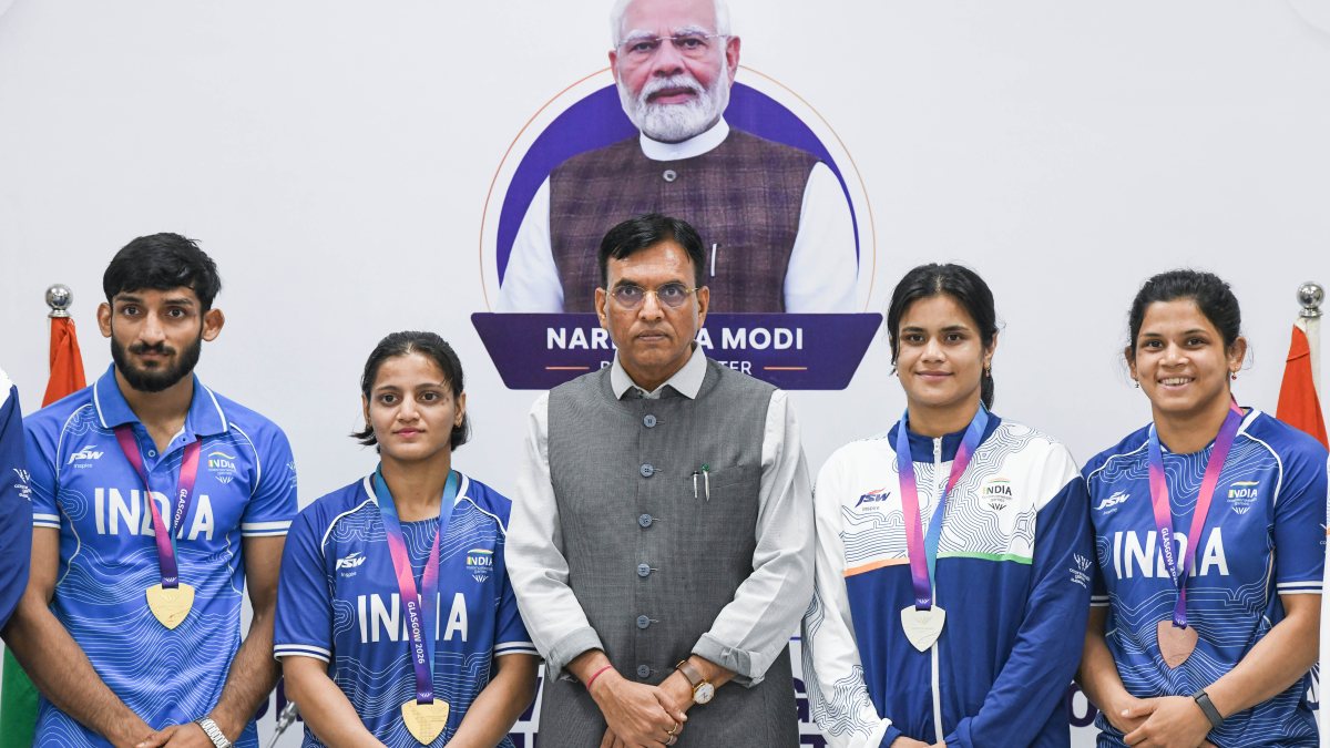 Indian judo team meets sports minister ahead of Glasgow Games