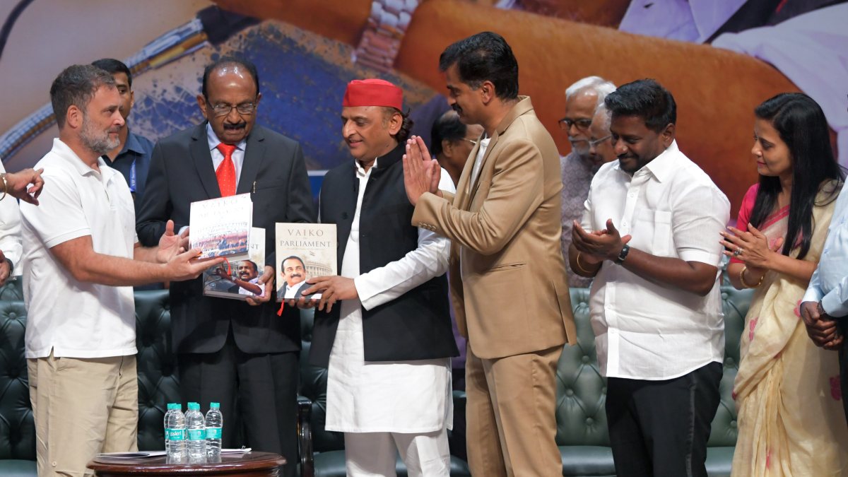 Rahul Gandhi, Akhilesh Yadav release Vaiko's parliamentary book