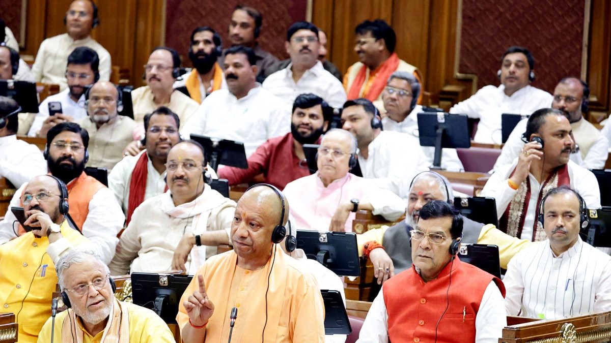 Yogi Adityanath attends UP Assembly session on day two