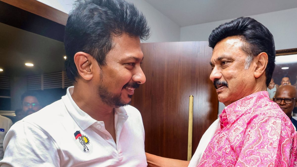 DMK's Udhayanidhi Stalin welcomed by father MK Stalin in Chennai