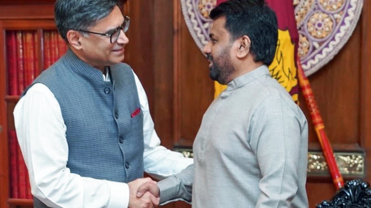 Indian foreign secretary meets Sri Lankan president in Colombo