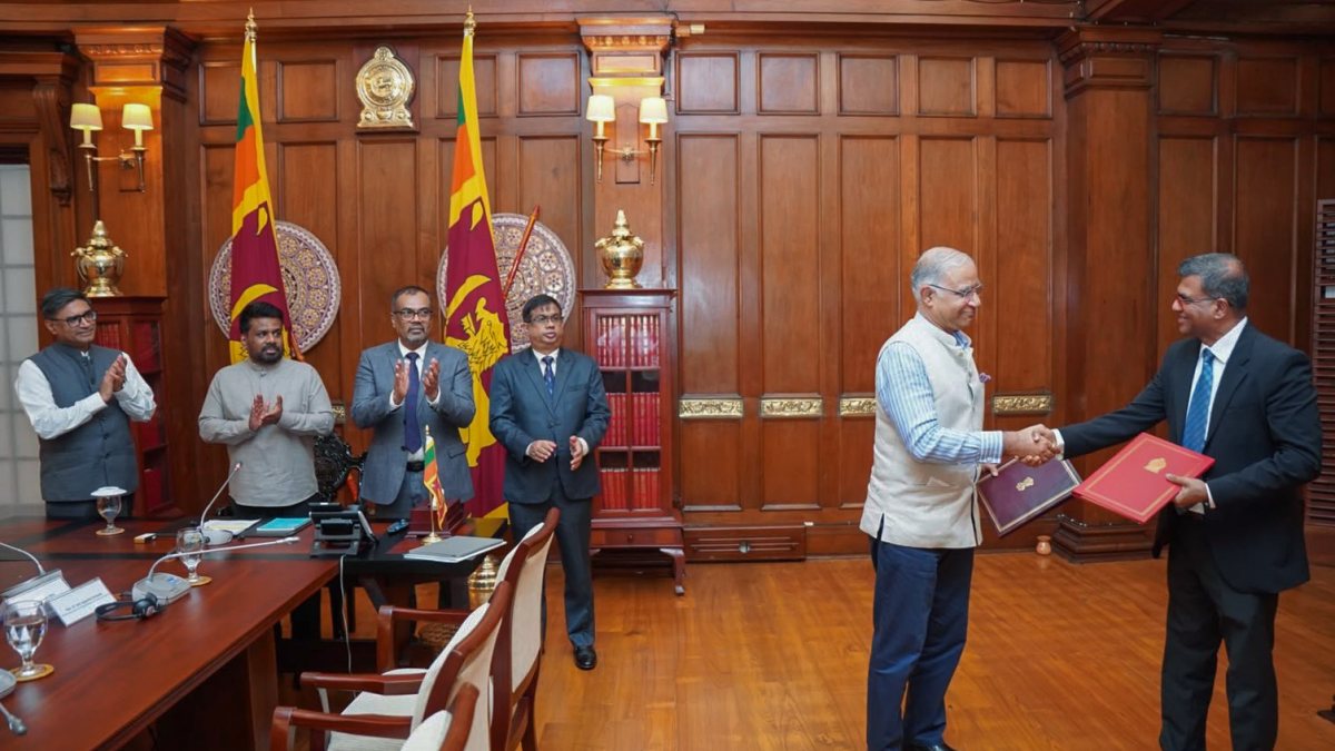 India, Sri Lanka sign $350 mn credit line agreements in Colombo