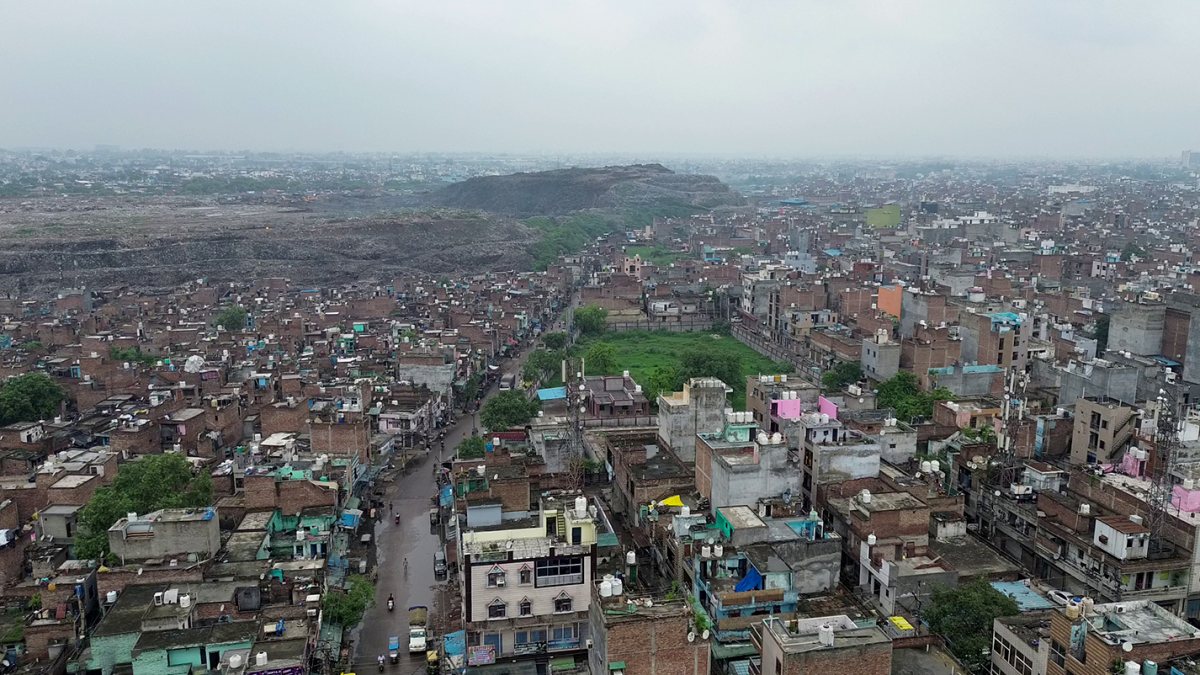 MCD begins clean-up drive at Bhalswa landfill