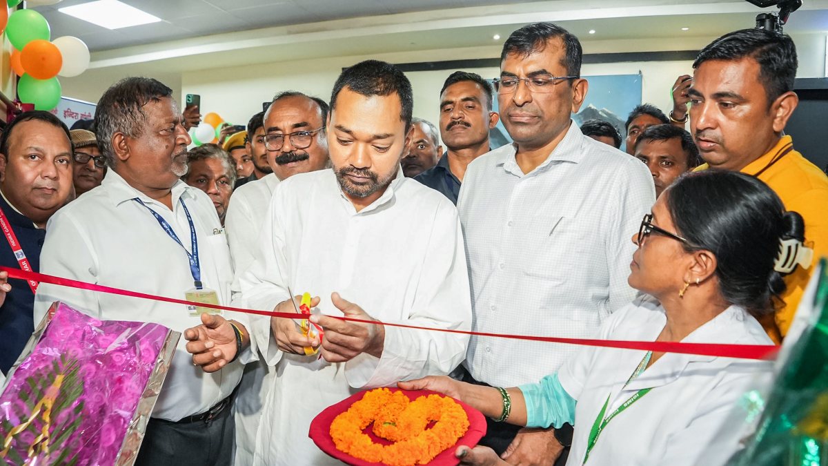 Bihar health minister inaugurates new ICU at IGIMS Patna