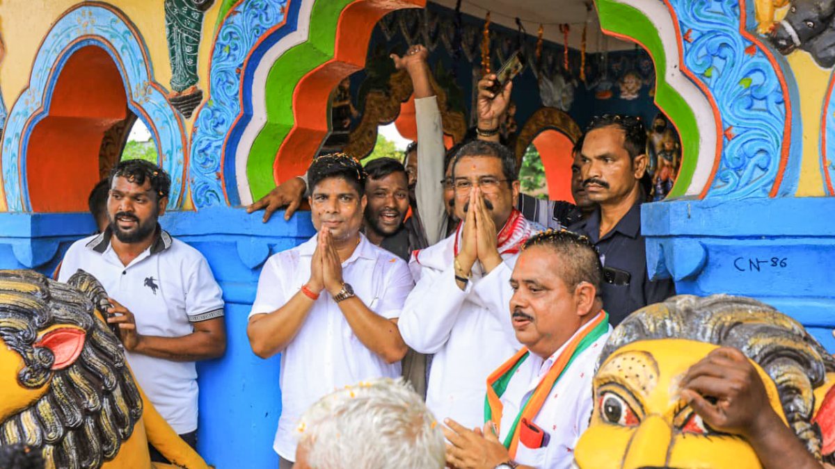 BJP MP Pradhan greets at Lakshminarayan Temple in Cuttack